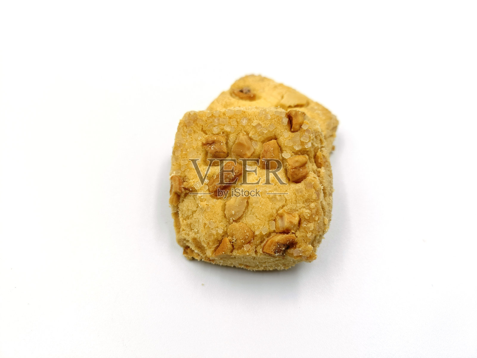 自制的白色背景混合坚果饼干照片摄影图片