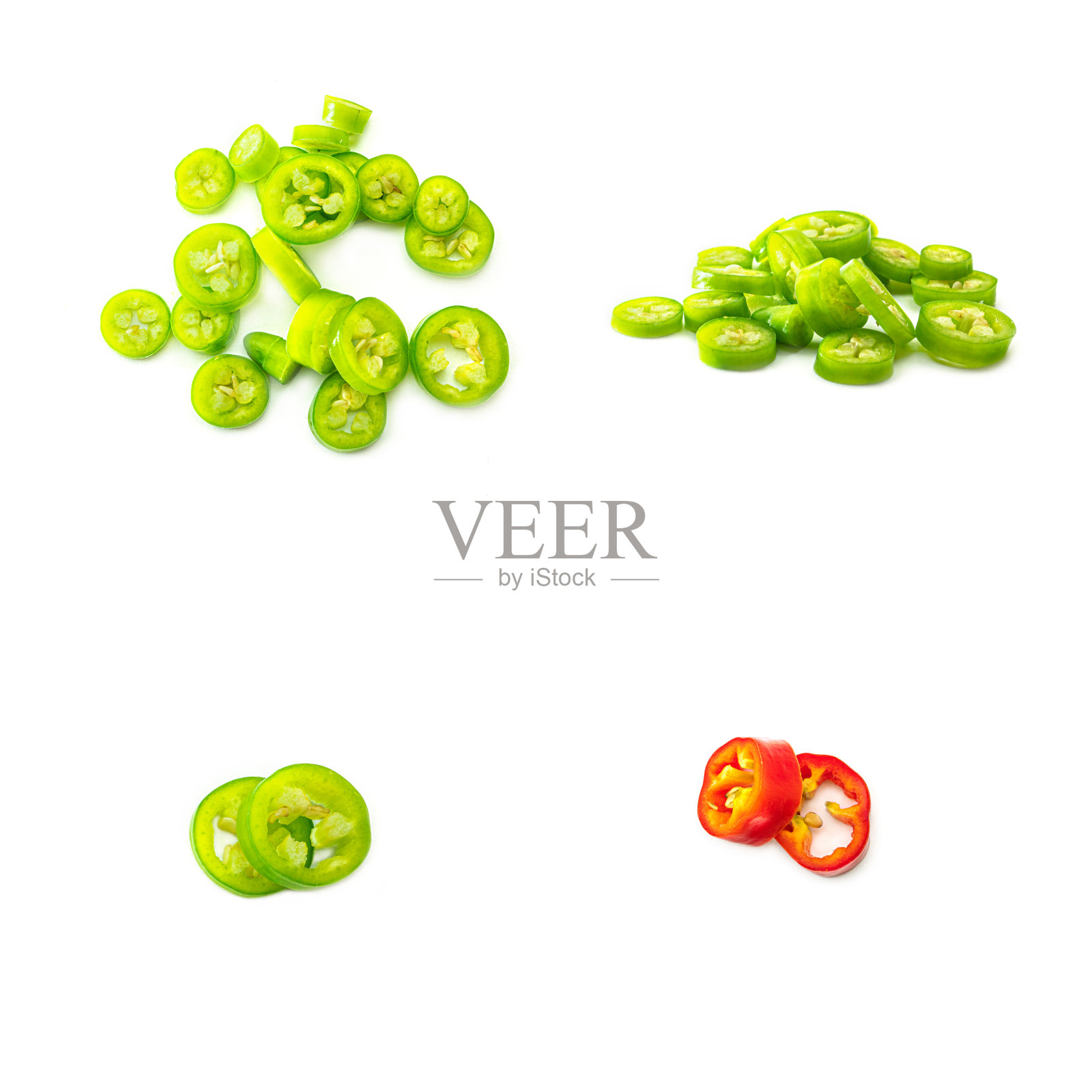 白色背景上的绿辣椒照片摄影图片