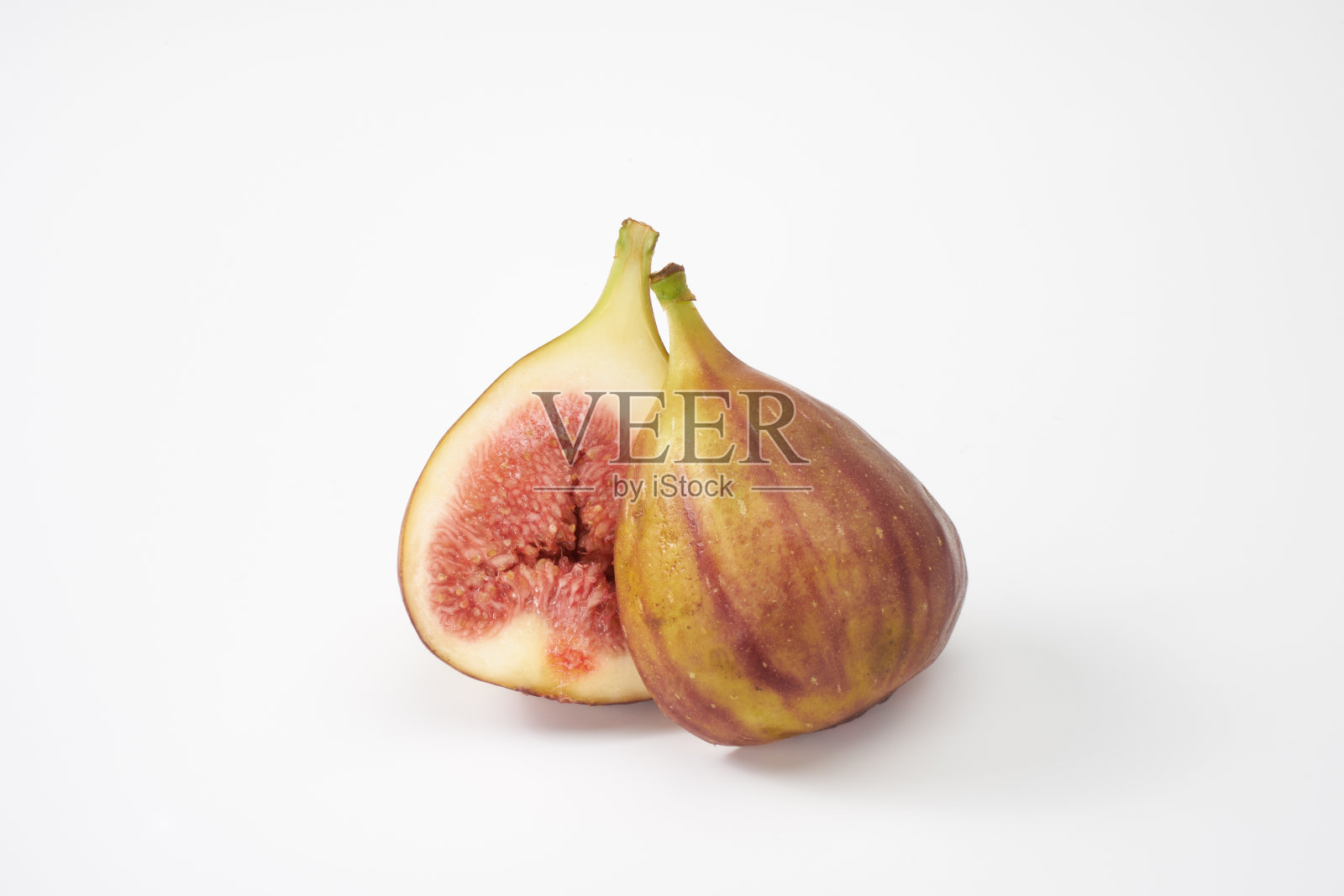 白色背景上的无花果果照片摄影图片