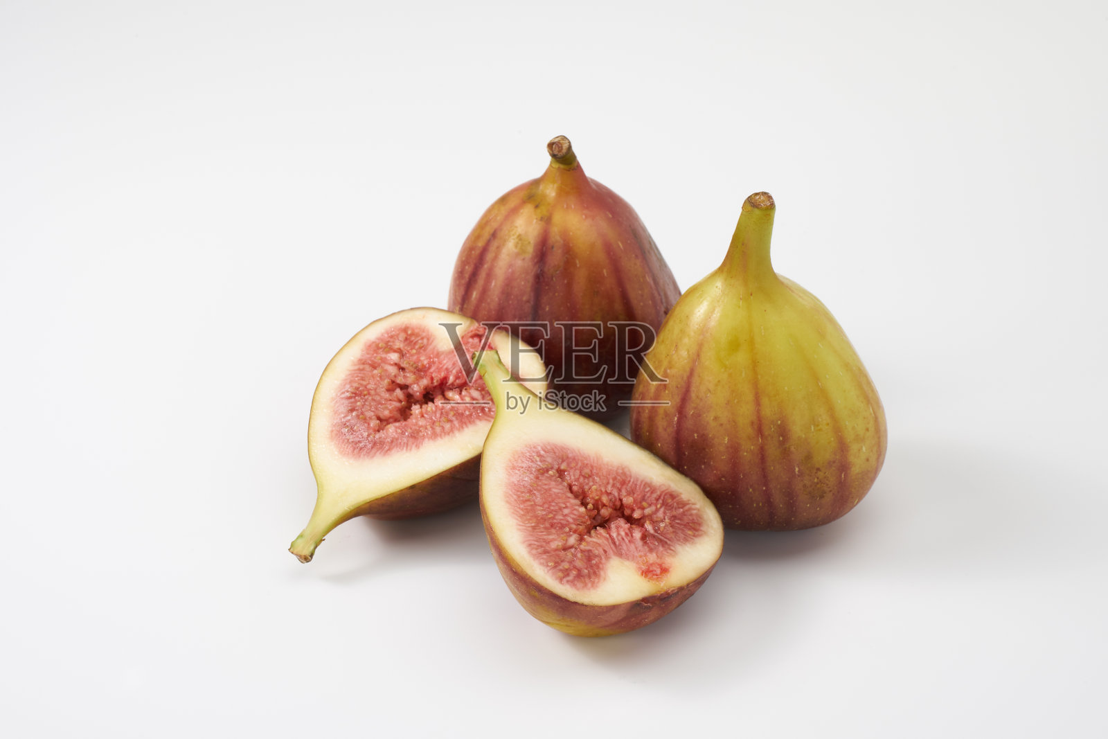 白色背景上的无花果果照片摄影图片