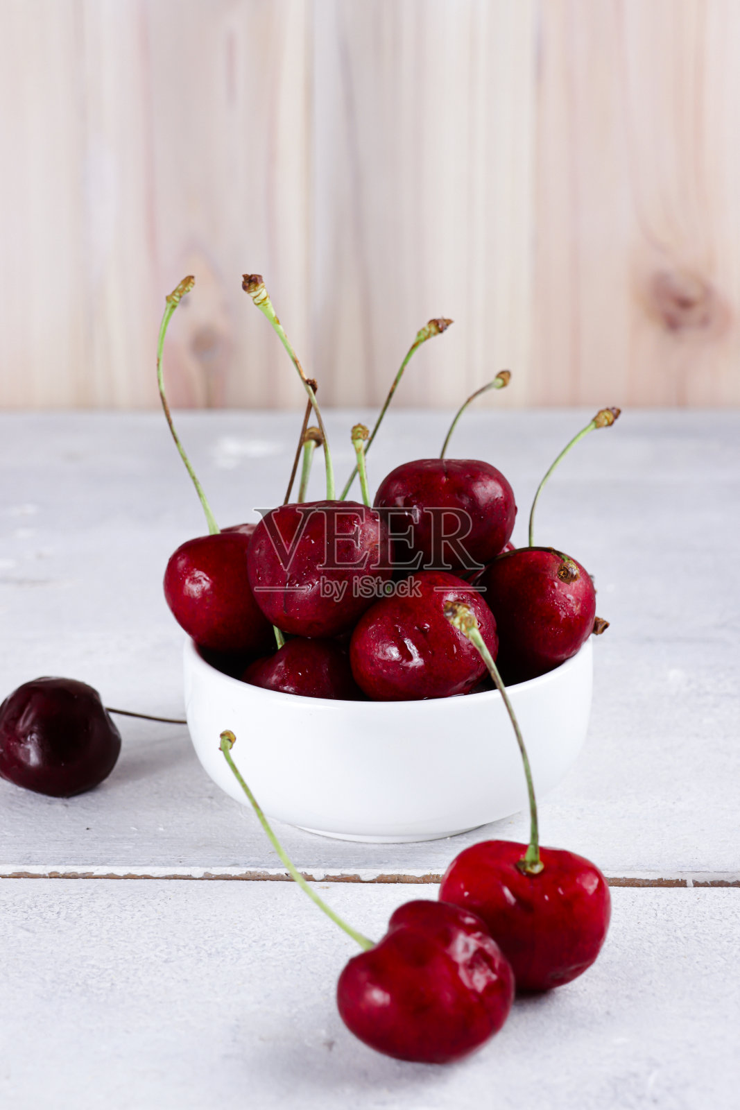 Buah樱桃merah。成熟的红樱桃照片摄影图片