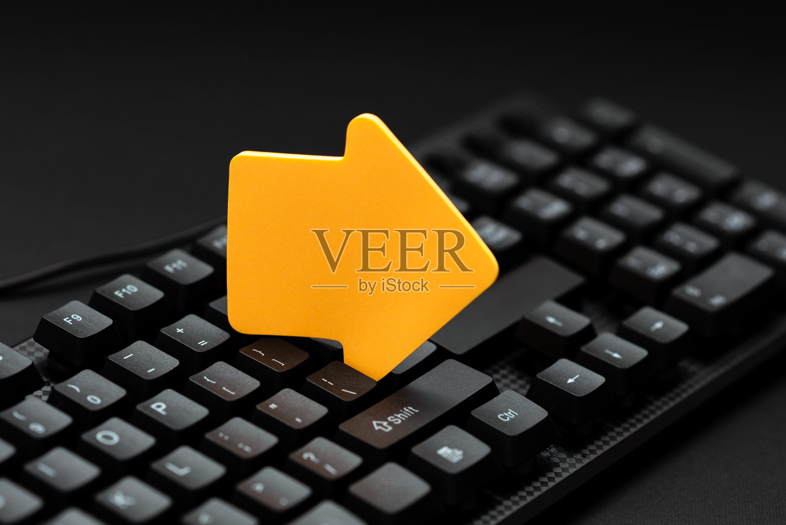 复制旧的想法创造新的想法,转移书面笔记,输入计算机代码,打印文稿,开始新的诗歌小说,聊天朋友和家人照片摄影图片