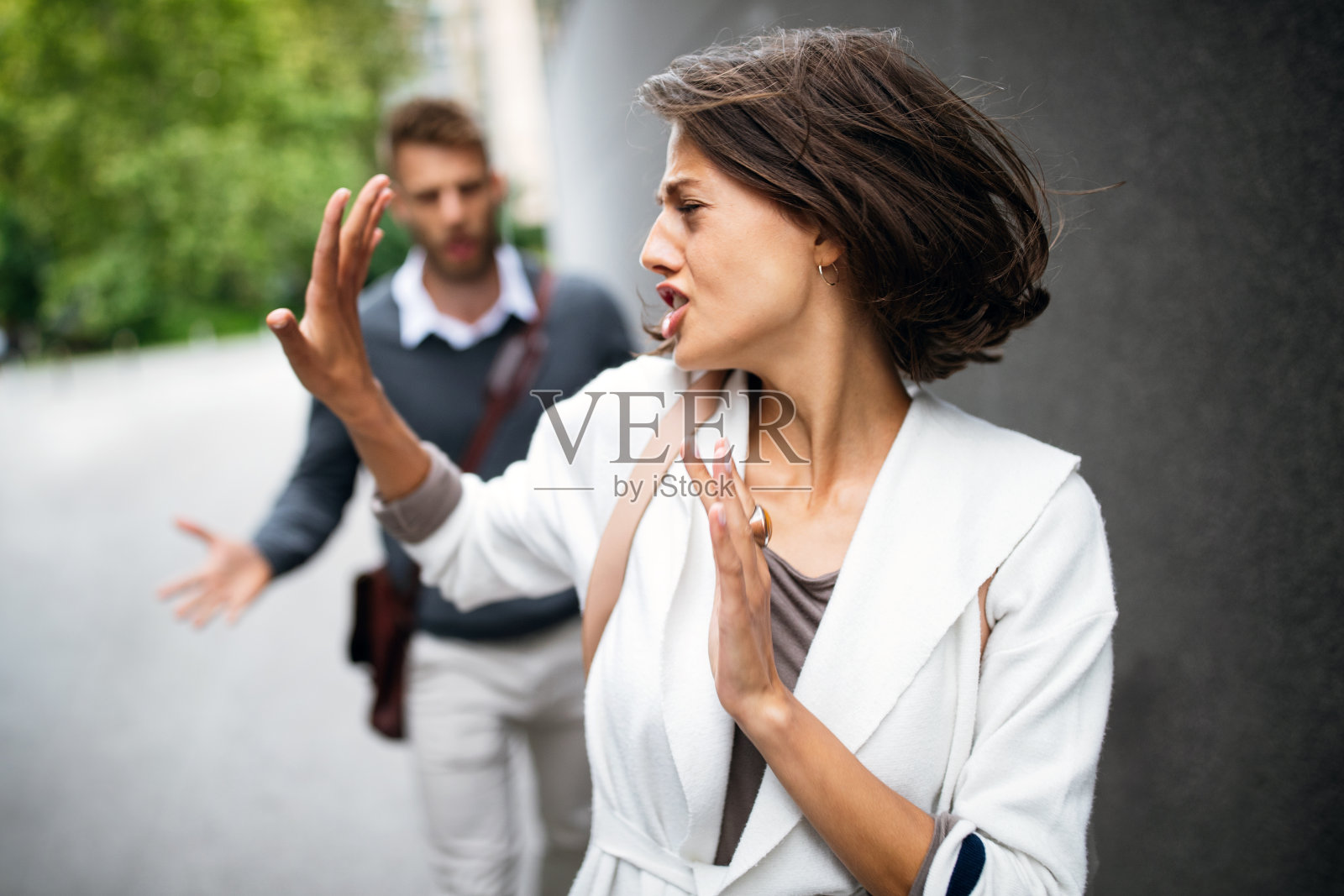 沮丧的夫妇争吵和婚姻问题照片摄影图片