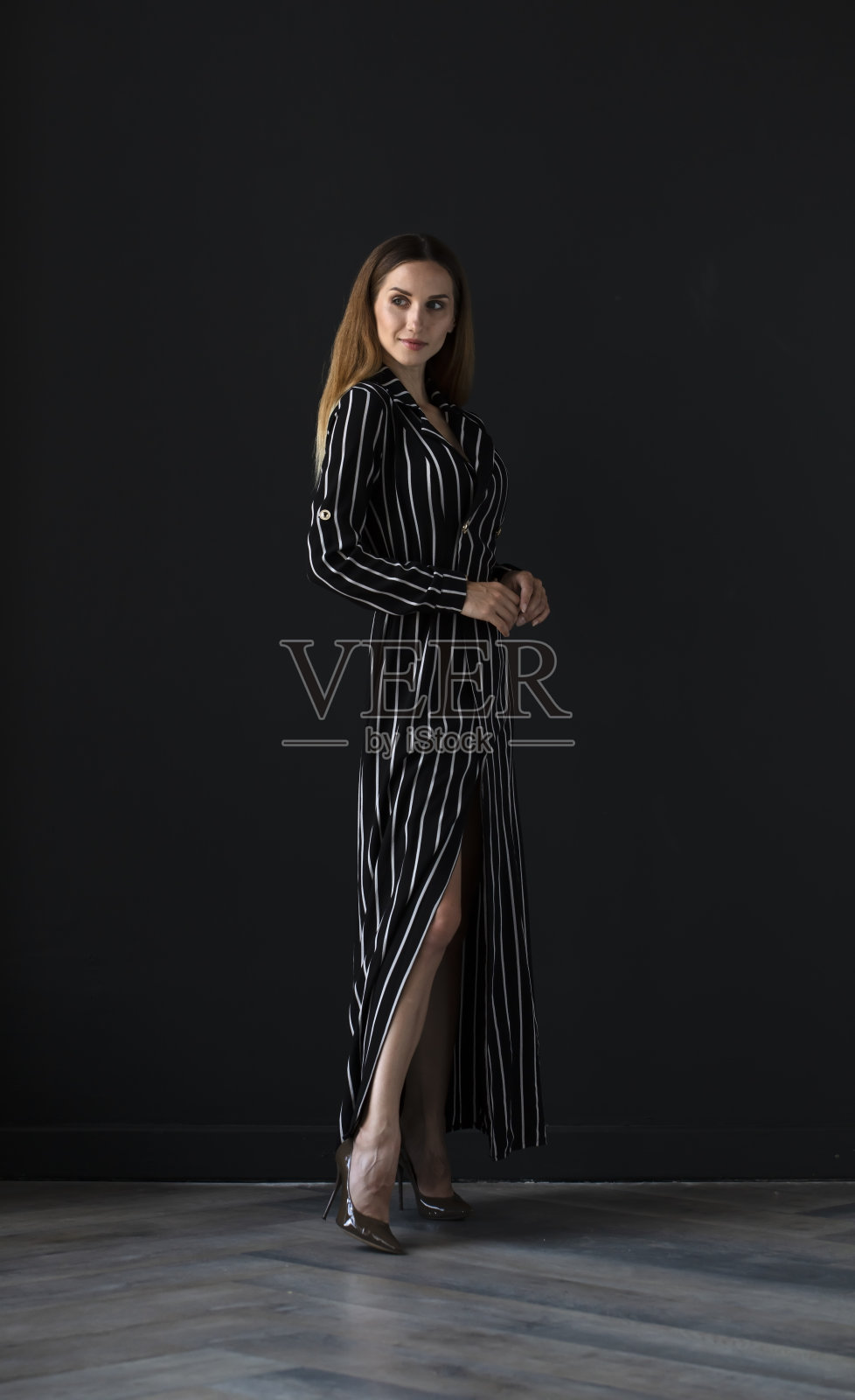 金发美女照片摄影图片