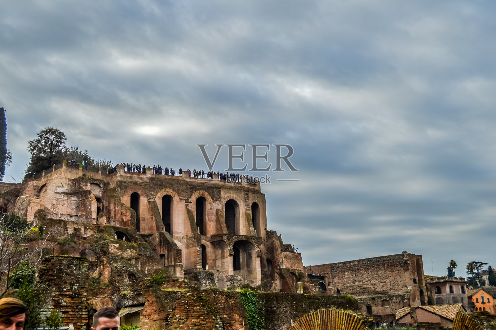 欧洲意大利罗马的古代和古罗马广场的废墟和废墟照片摄影图片