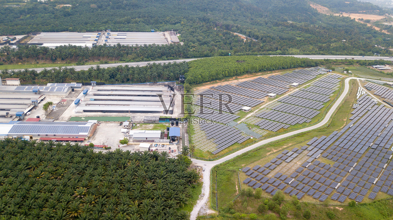 马来西亚太阳能电池板照片摄影图片