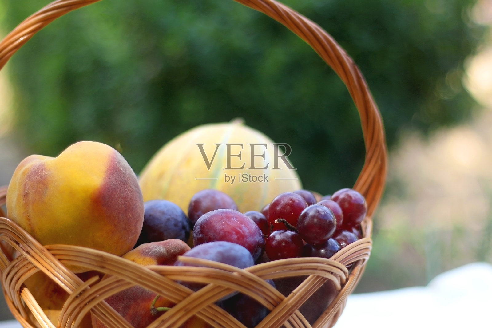 水果篮照片摄影图片