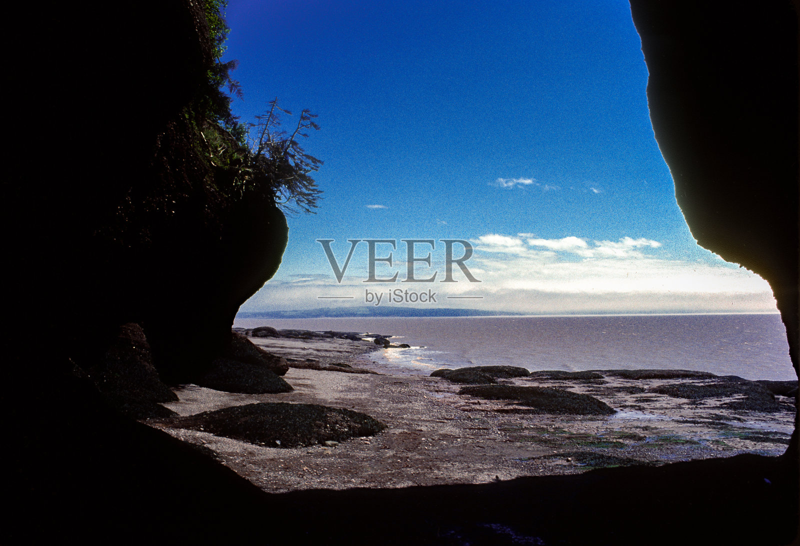 霍普韦尔岩石-被岩石包围的海滩- 1985照片摄影图片