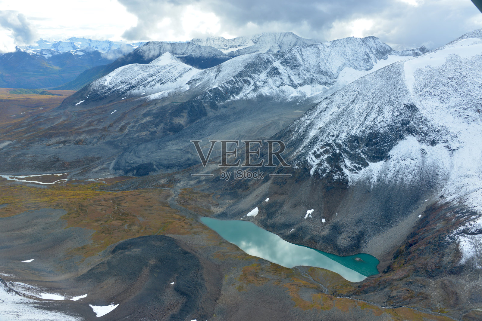 兰格尔山脉圣伊莱亚斯照片摄影图片