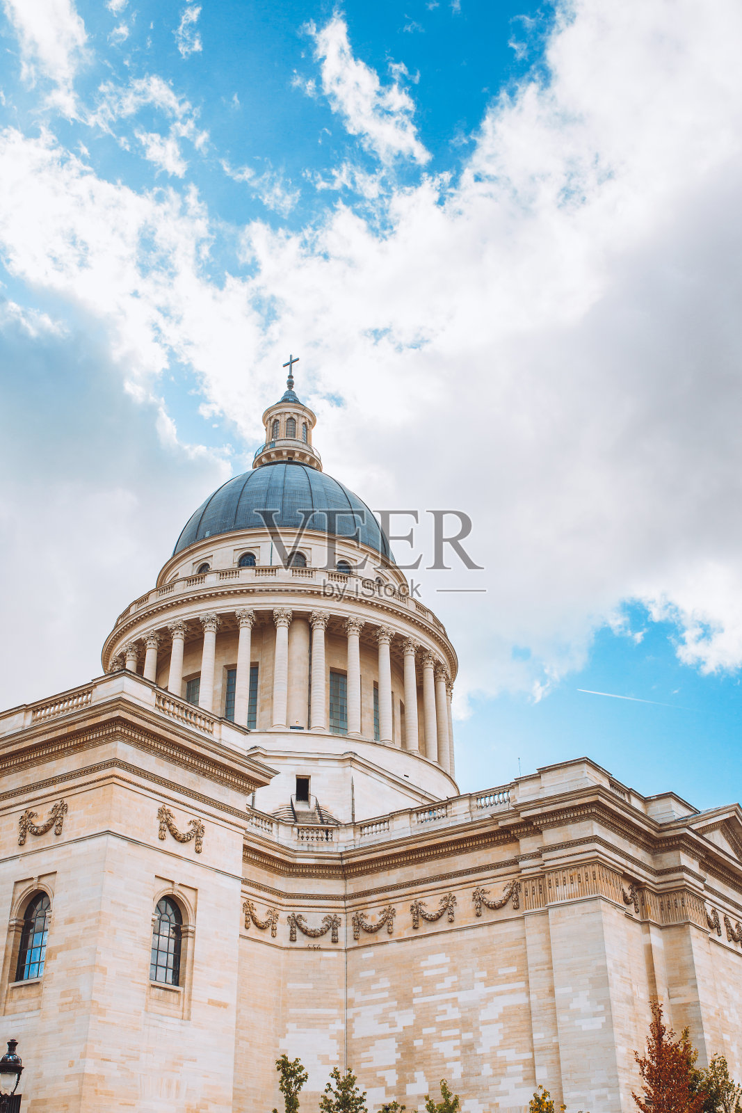 位于拉丁区的巴黎万神殿照片摄影图片