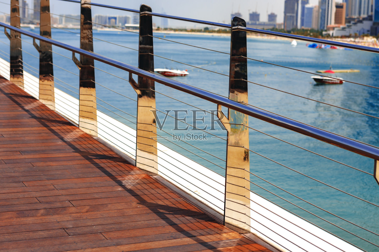 迪拜码头:海上人行天桥照片摄影图片