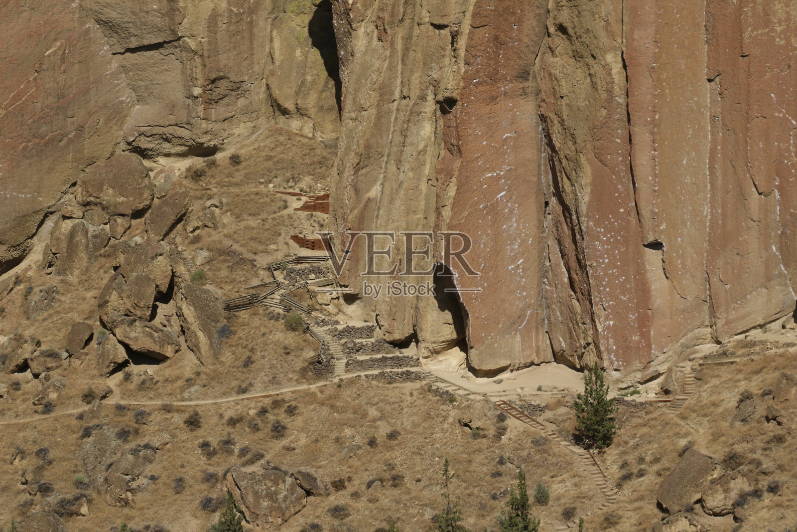 史密斯洛克州立公园,特雷邦尼,俄勒冈州照片摄影图片
