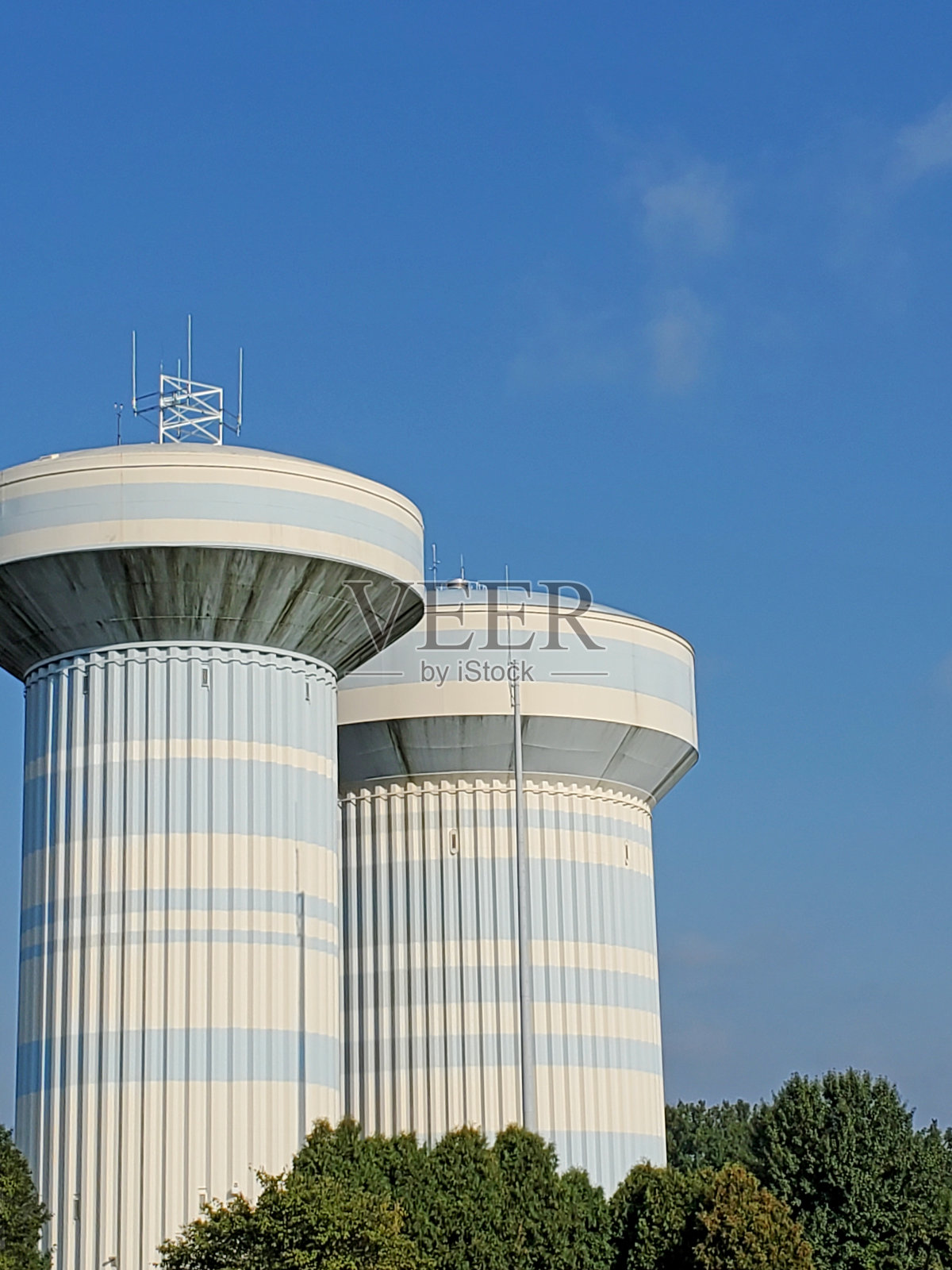 美国俄亥俄州哥伦布市的大型城市蓄水塔照片摄影图片