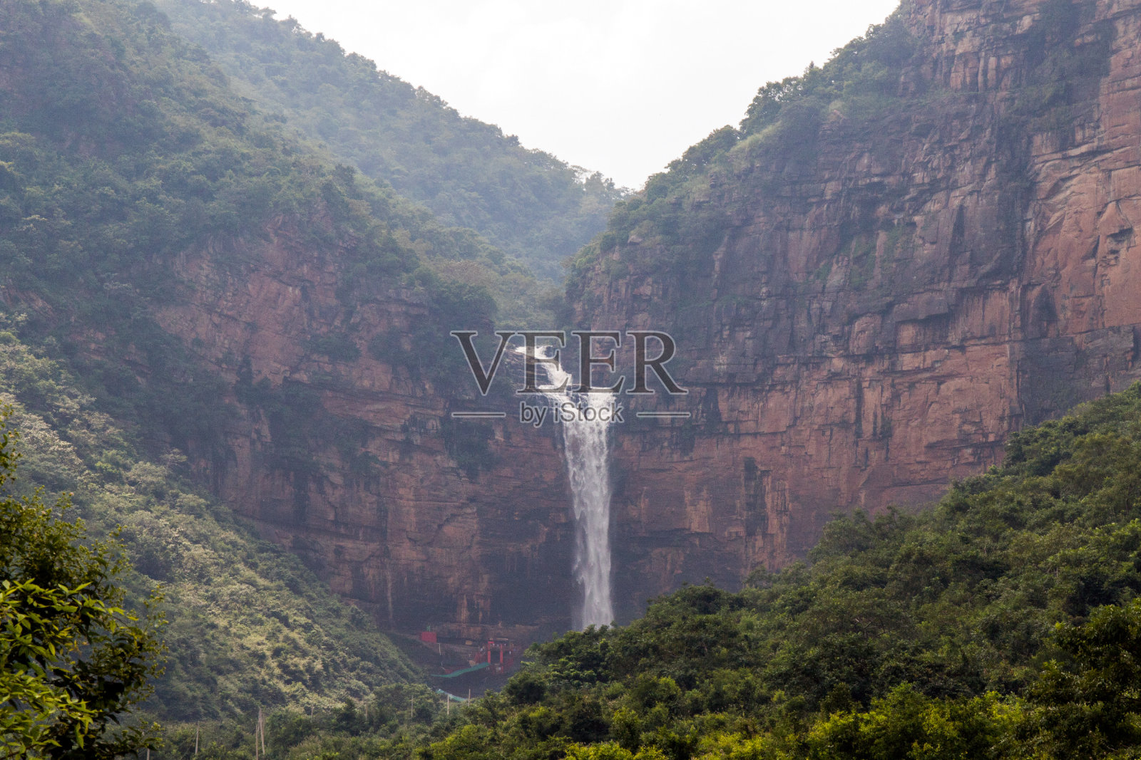 图特拉巴巴尼瀑布比哈尔邦印度照片摄影图片