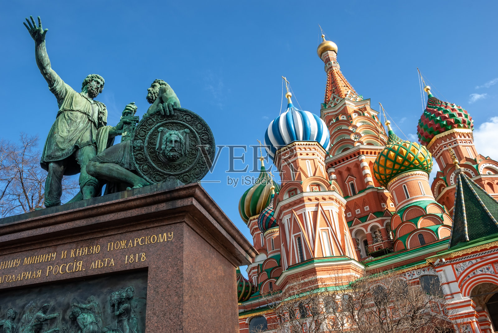 米宁和波扎尔斯基纪念碑,瓦西里大教堂。莫斯科。照片摄影图片