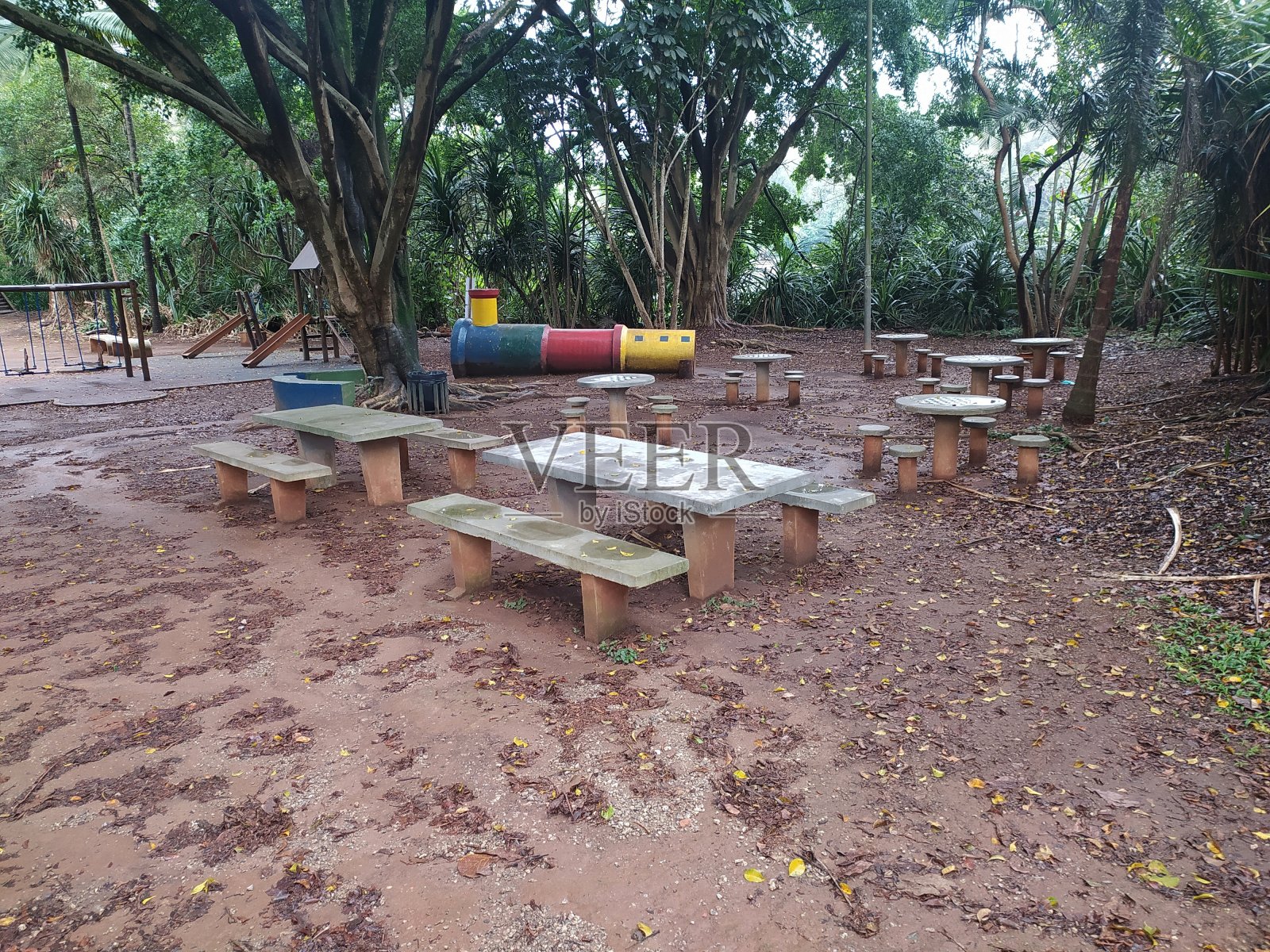 空的儿童游乐场在Aclimacao公园照片摄影图片