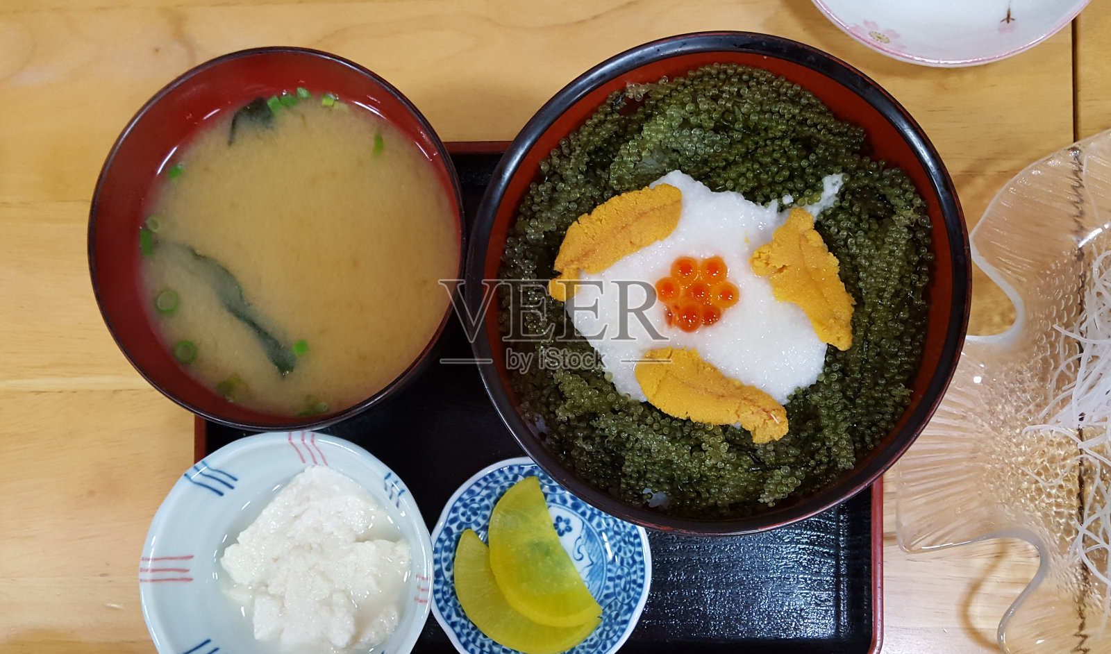 冲绳的日本传统食物照片摄影图片
