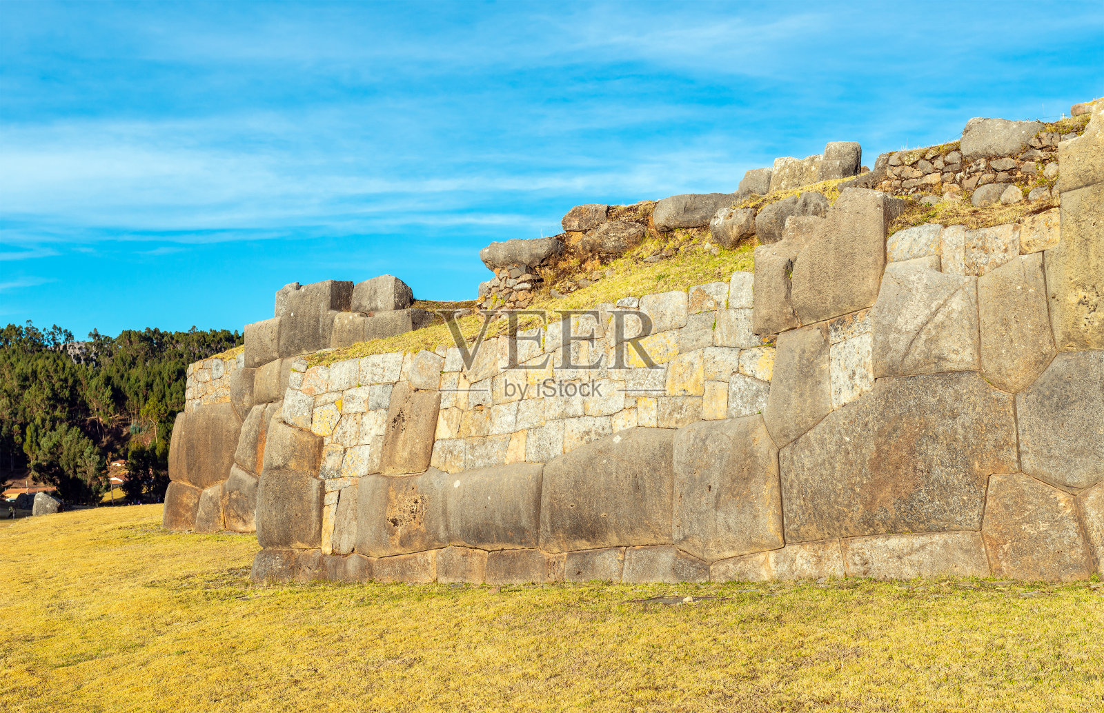 秘鲁库斯科的萨克赛瓦曼印加废墟照片摄影图片