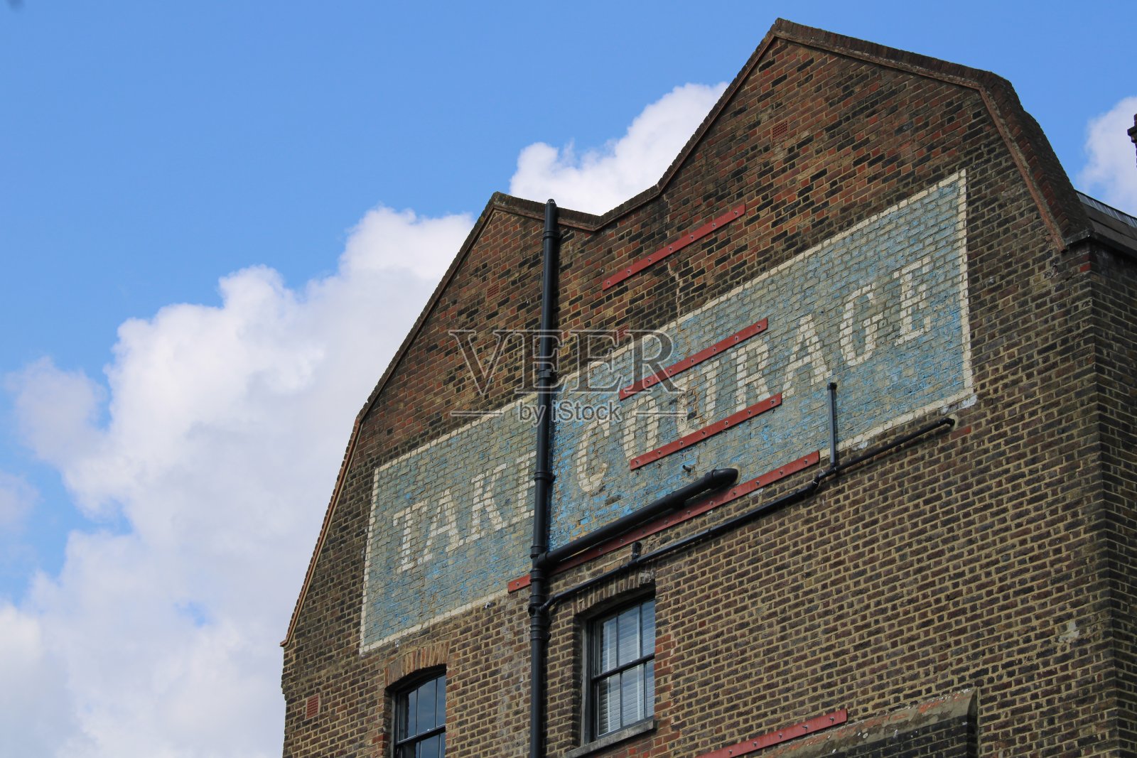 鼓起勇气照片摄影图片