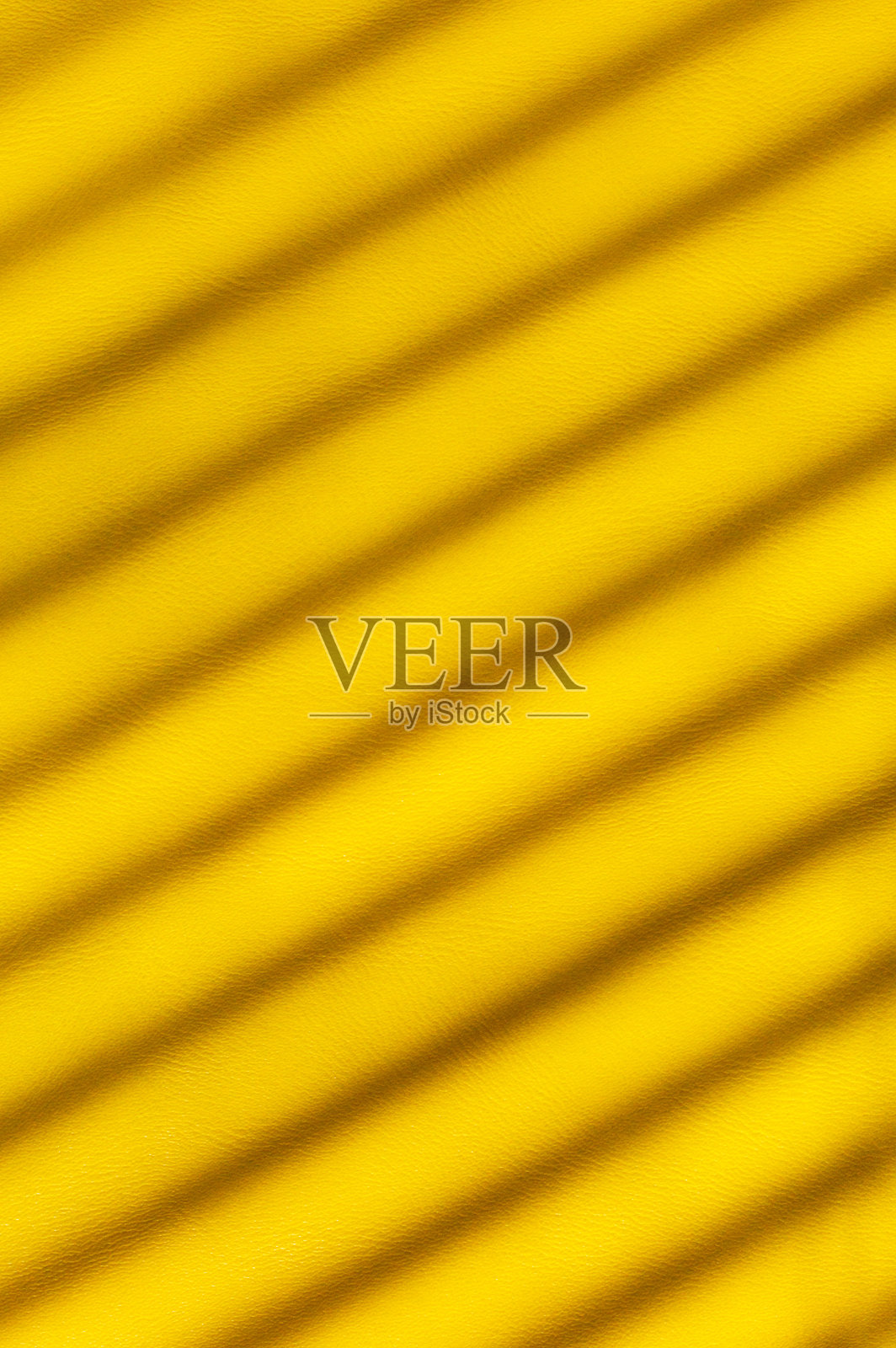 黄色背景与斜条纹照片摄影图片