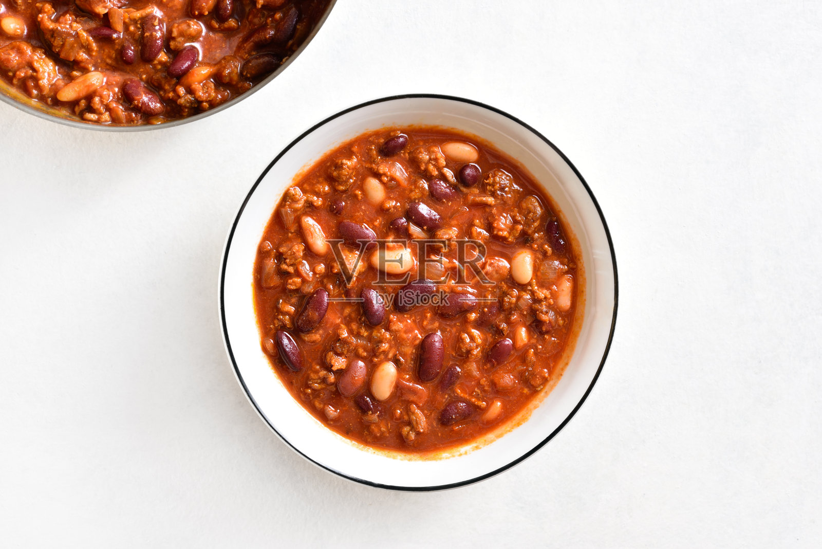 红豆炖牛肉,墨西哥胡椒和培根照片摄影图片