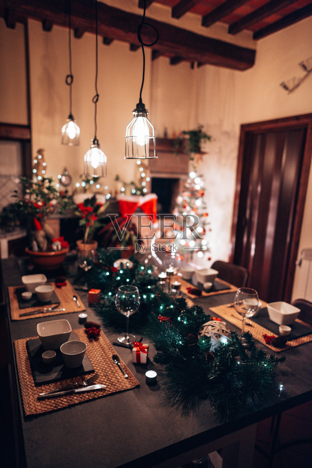 家里的圣诞装饰照片摄影图片