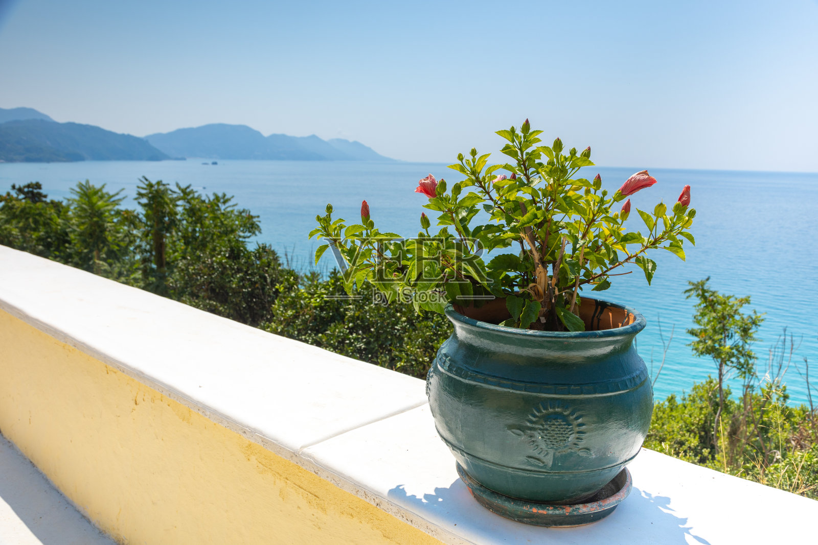 希腊科孚岛的Mirtiotissa湾照片摄影图片