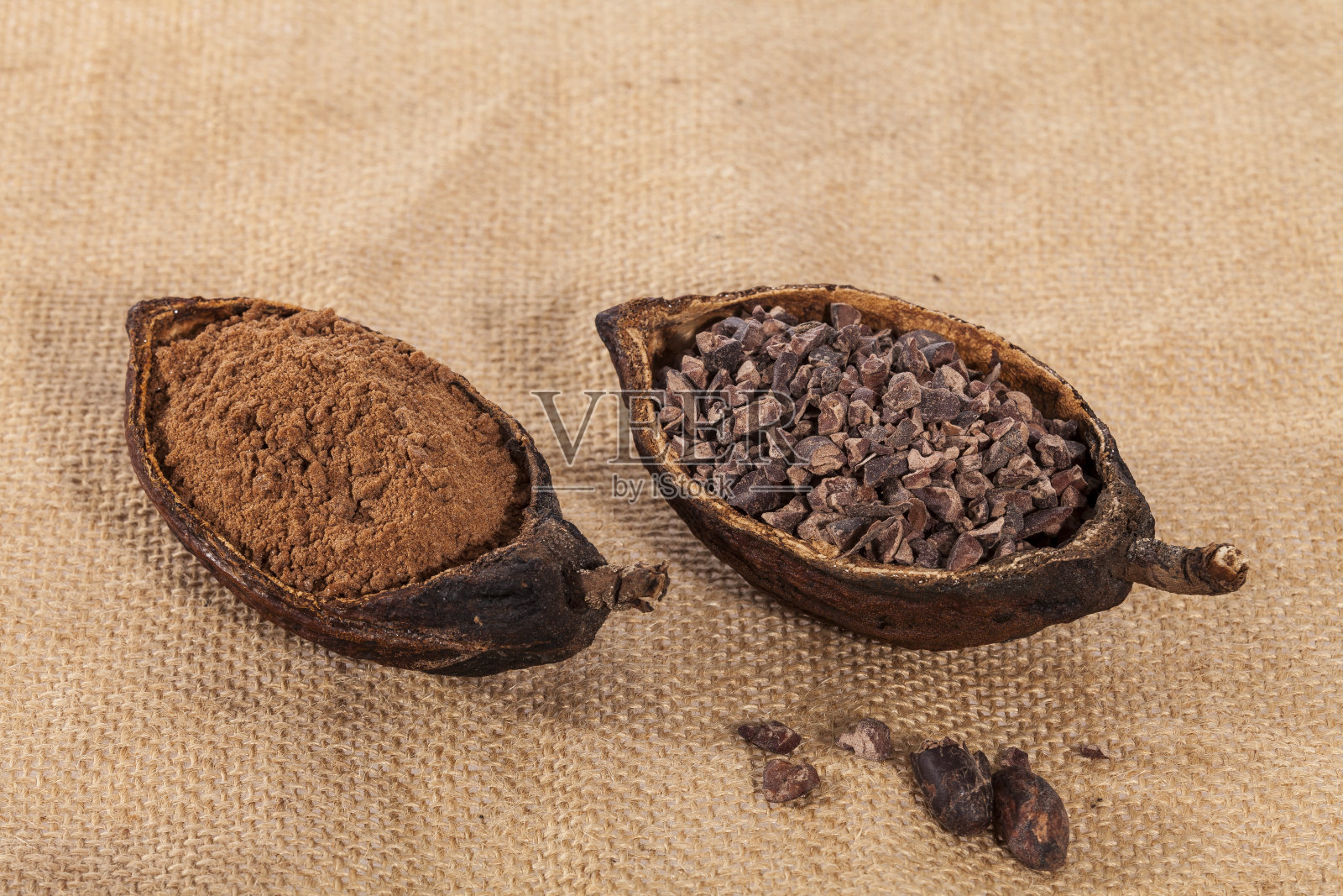 可可-干燥的可可豆碾碎照片摄影图片
