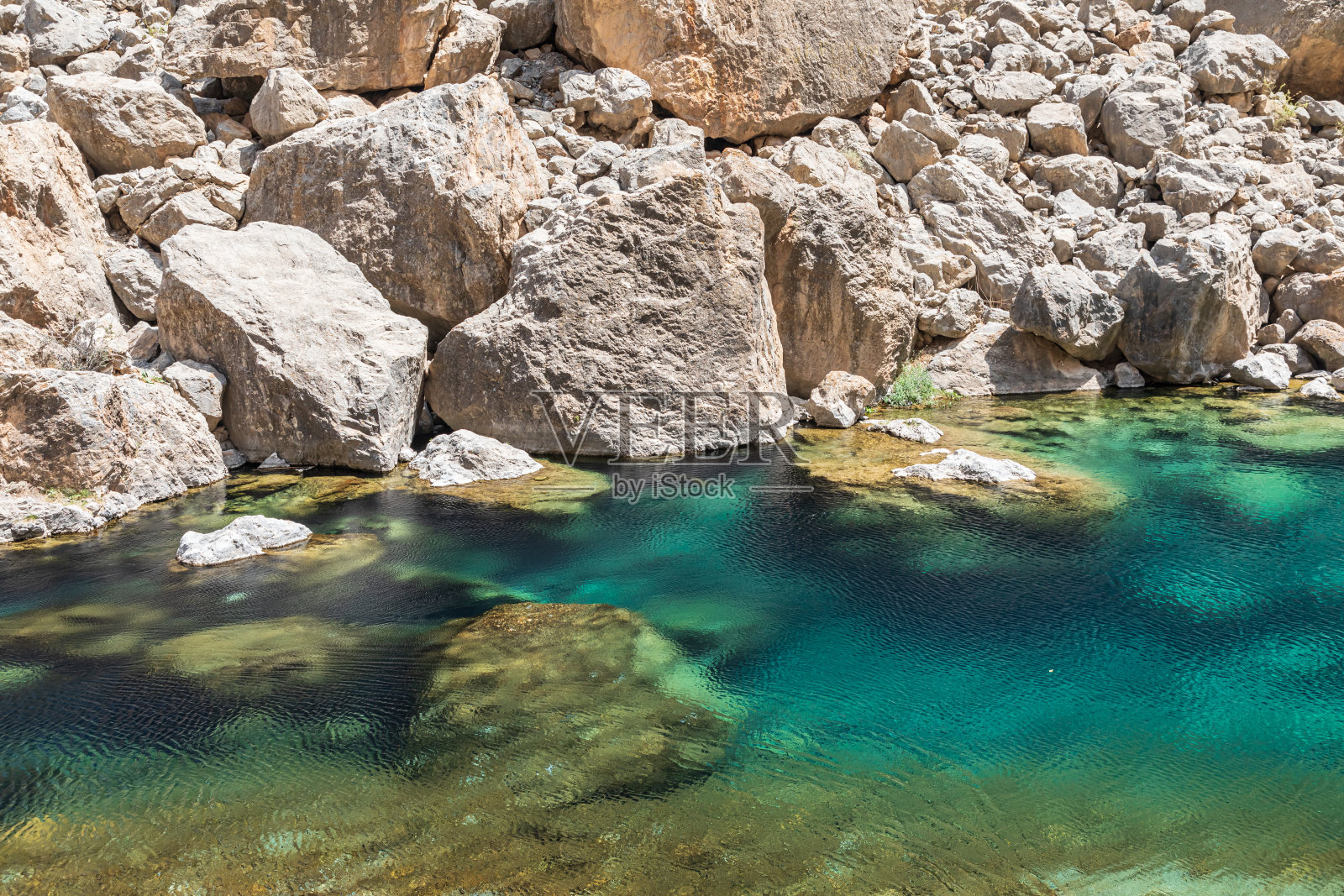 内泽贡,哈夫特库尔,七湖的碧水。照片摄影图片