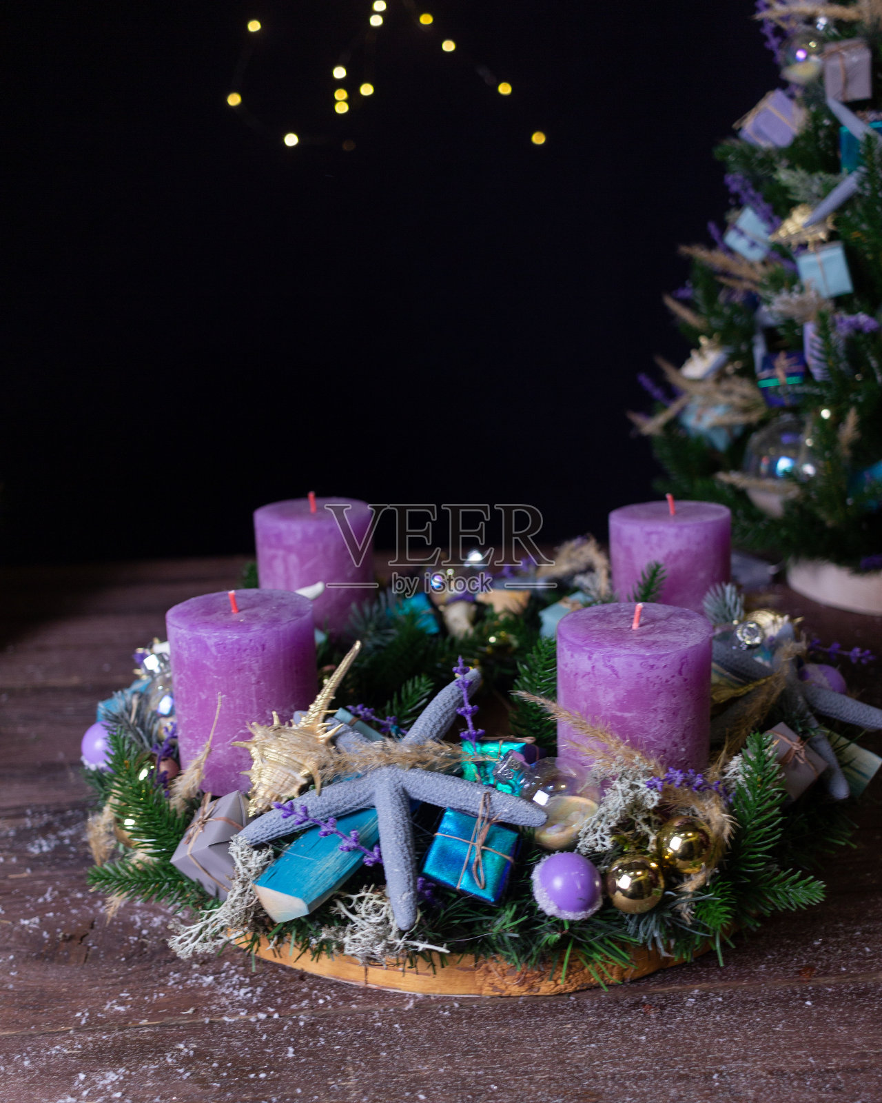 圣诞构图在航海风格的内部照片摄影图片