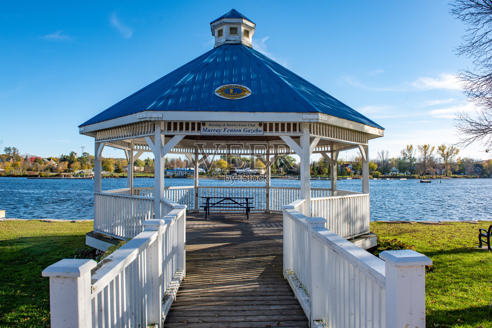 加拿大黑斯廷斯特伦特塞文河Murray Fenton露台照片摄影图片