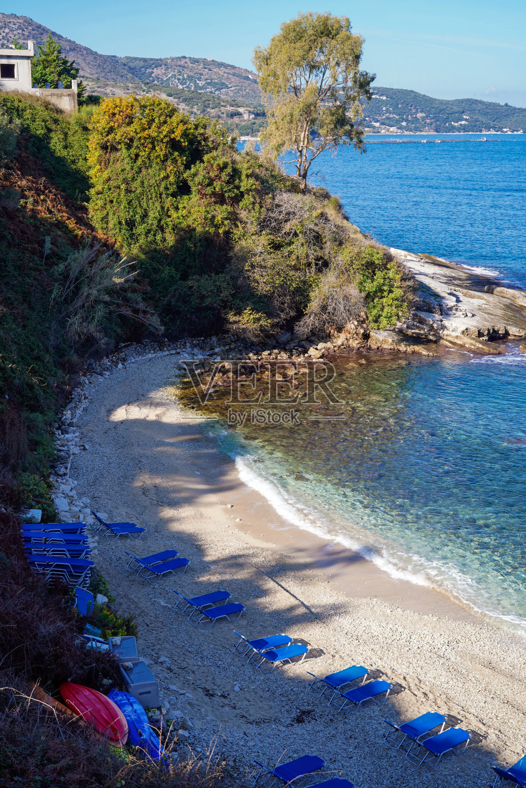 希腊科孚岛Kassiopi的皮皮图海滩照片摄影图片