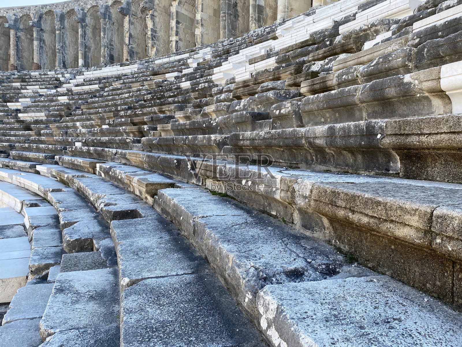 土耳其安塔利亚的阿斯彭多斯和赛德古城的罗马古代剧院照片摄影图片