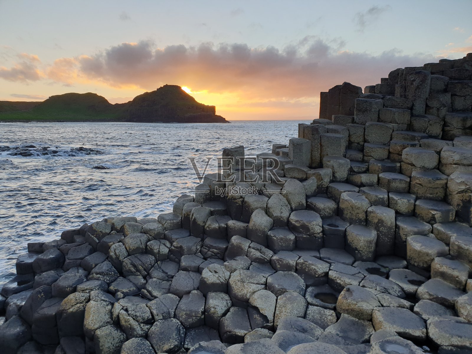 巨人之路的日落照片摄影图片