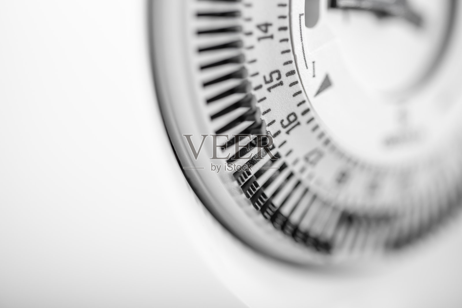 中央暖气计时器下午4点关闭照片摄影图片