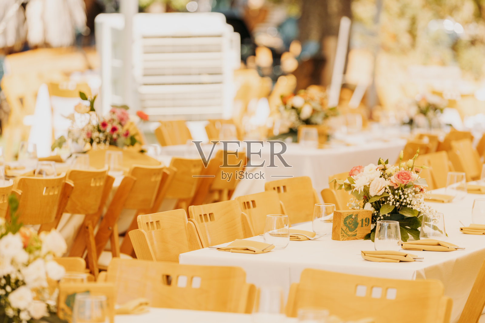 夏季婚礼招待会照片摄影图片