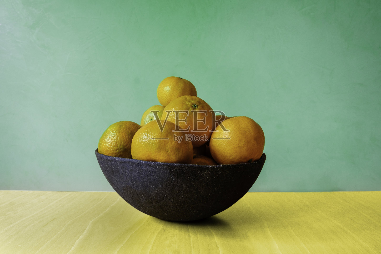 橘子在碗里照片摄影图片