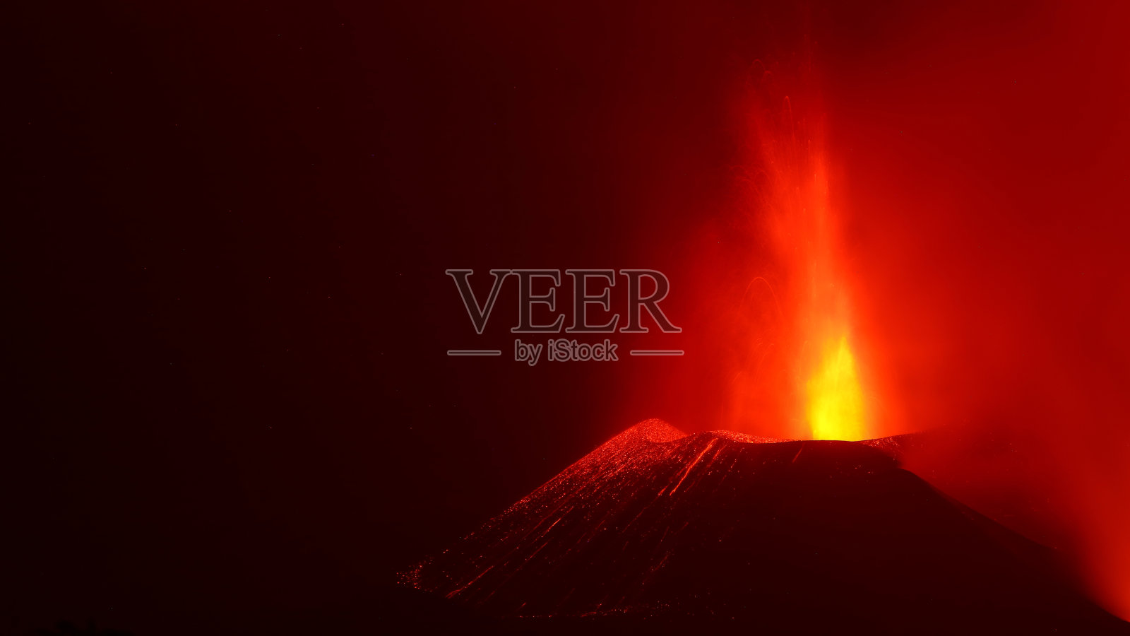 老山顶火山照片摄影图片