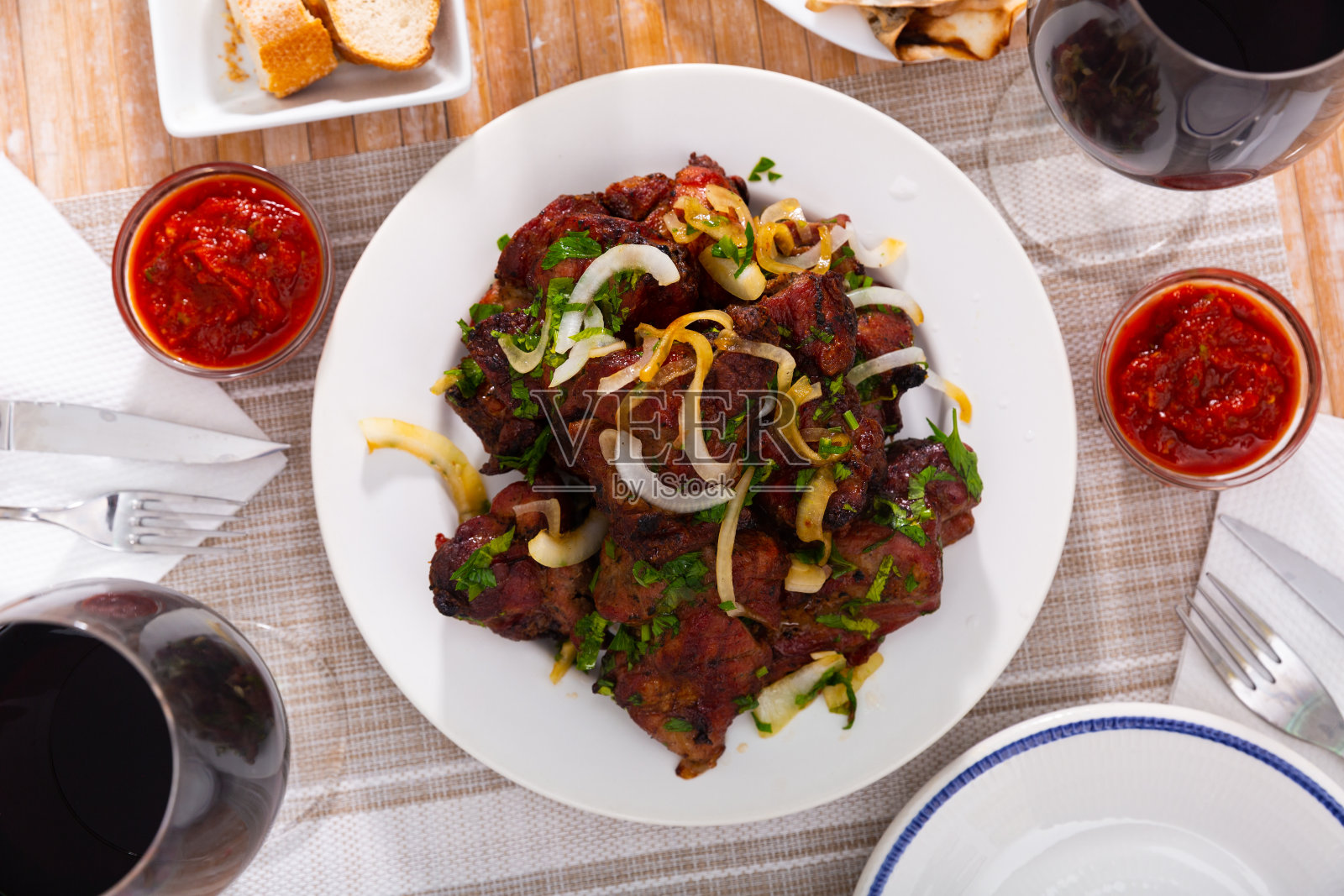 东方烤肉串照片摄影图片