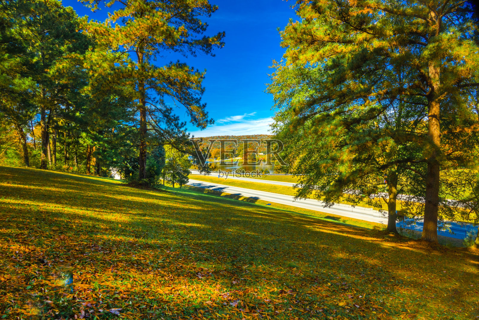 清晨在田纳西州的尼克杰克湖照片摄影图片