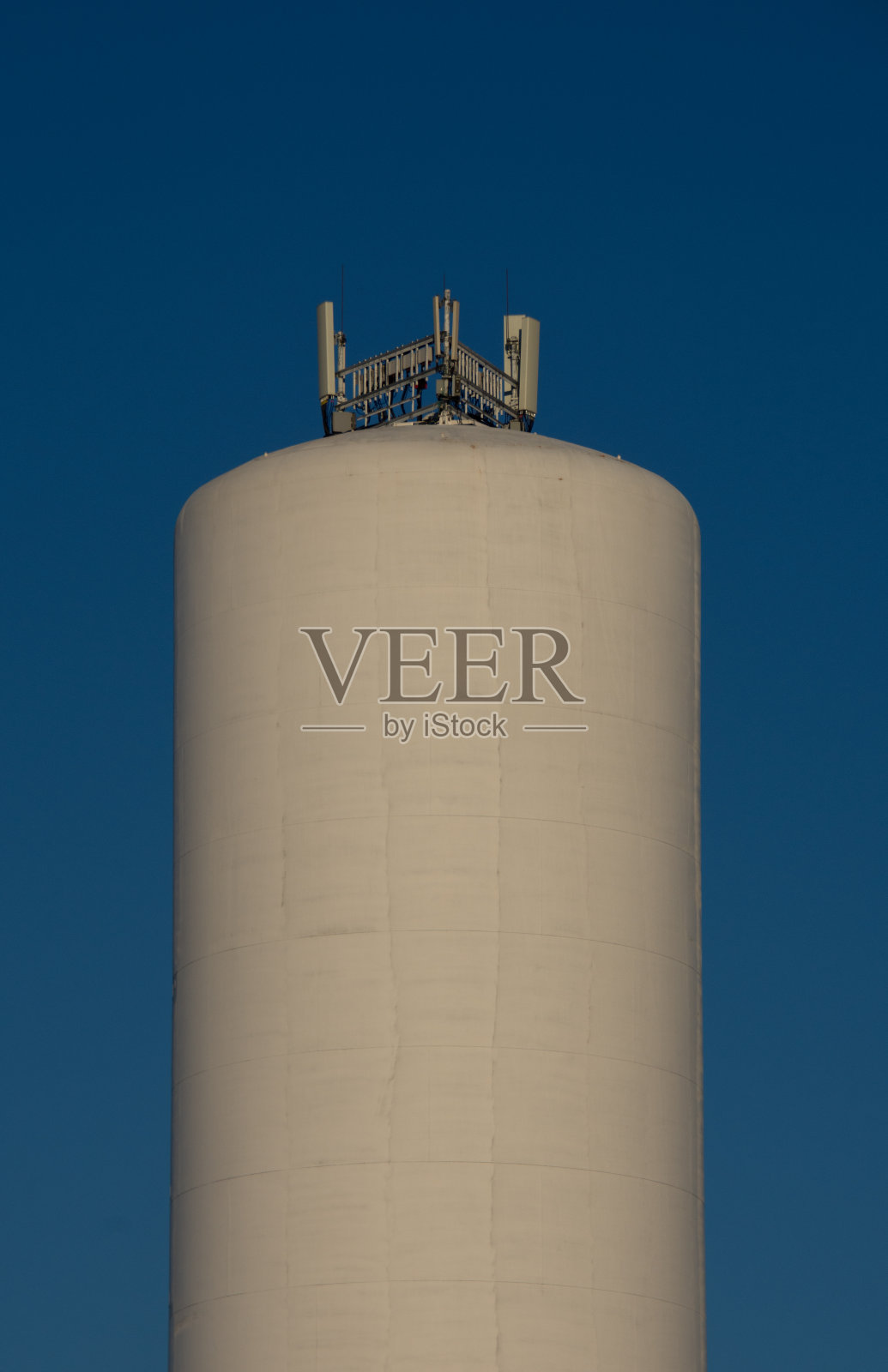 加拿大舍布鲁克镇的水塔照片摄影图片