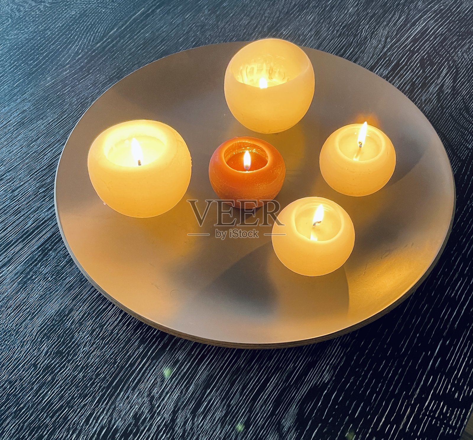 燃烧的蜡烛照片摄影图片