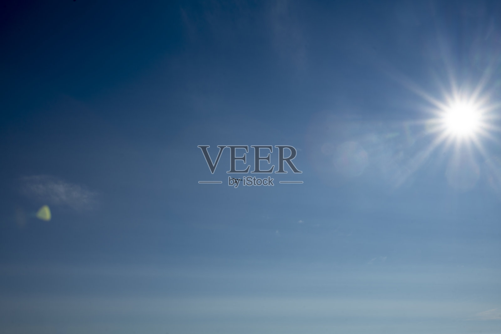 康沃尔海岸上空的微光照片摄影图片