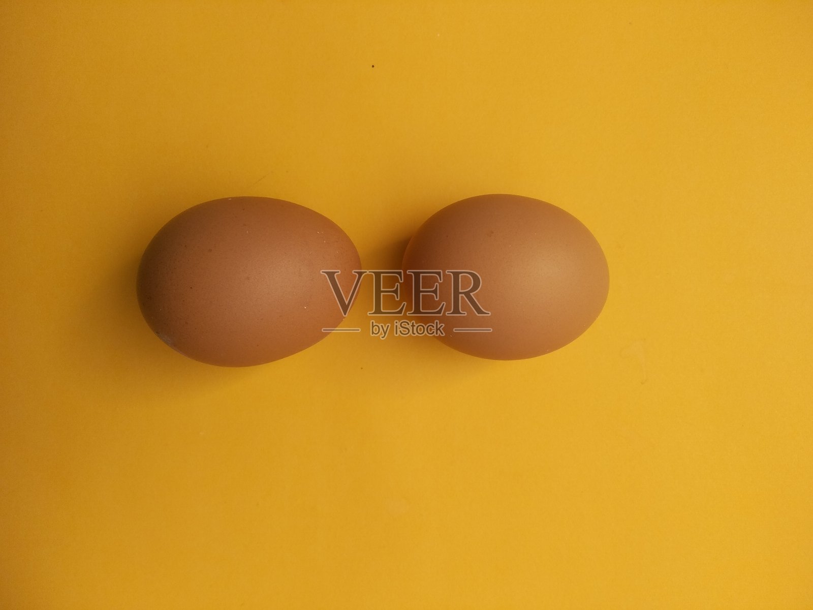 两个鸡蛋照片摄影图片