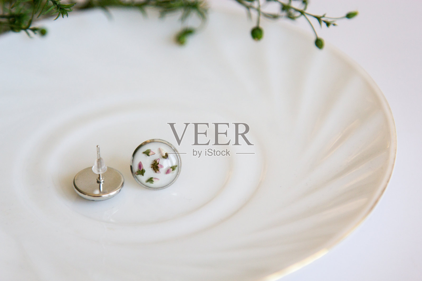 真花环氧树脂,珠宝照片摄影图片