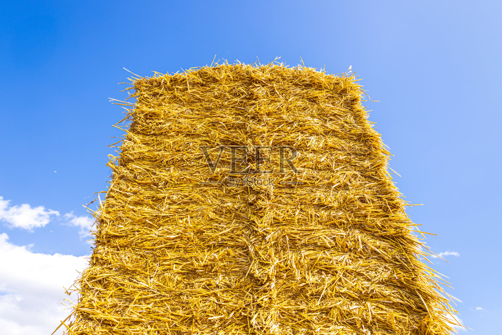 麦田干草保释箱照片摄影图片