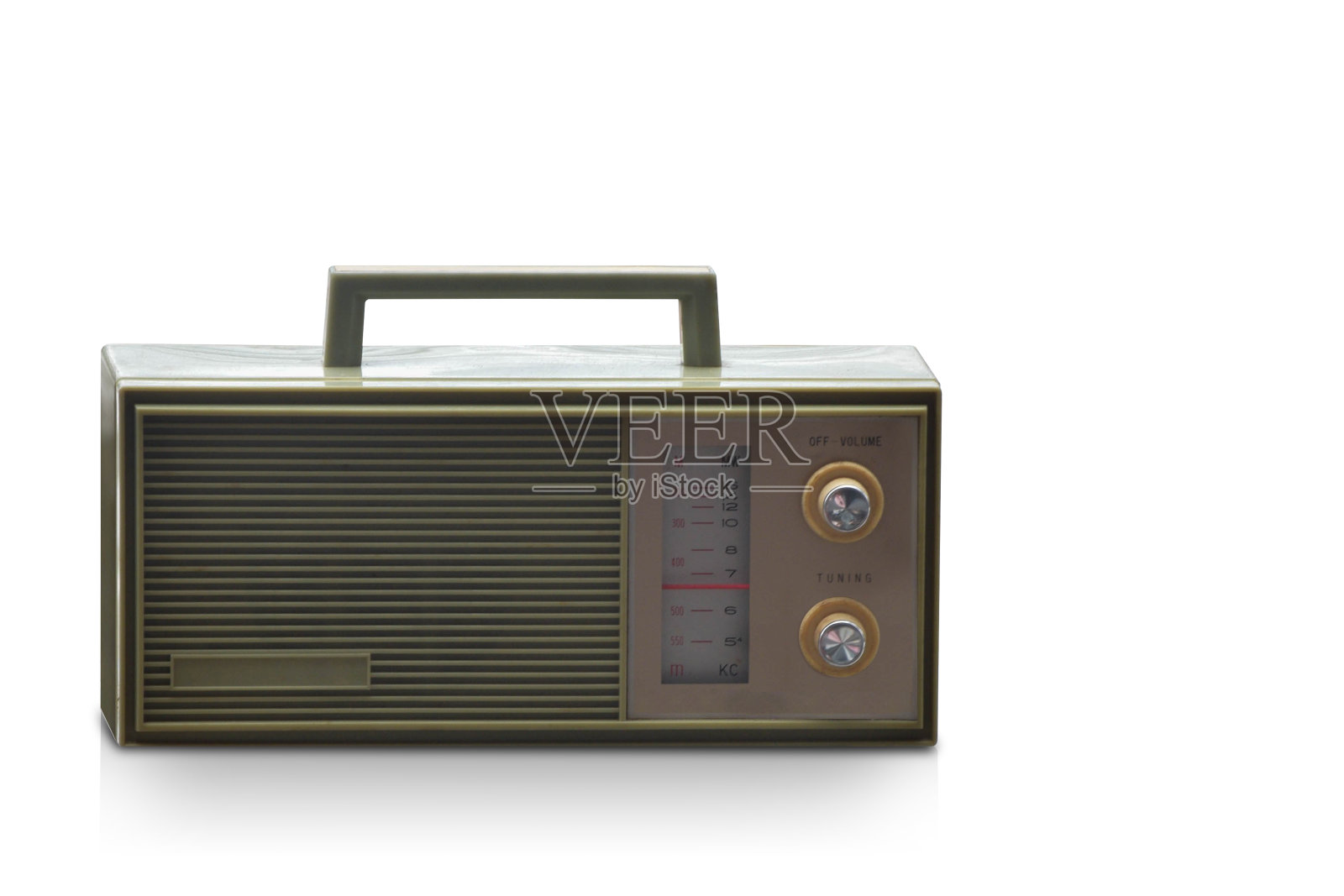 前视图绿色电台在白色背景,对象,复古,复古,时尚,复制空间照片摄影图片