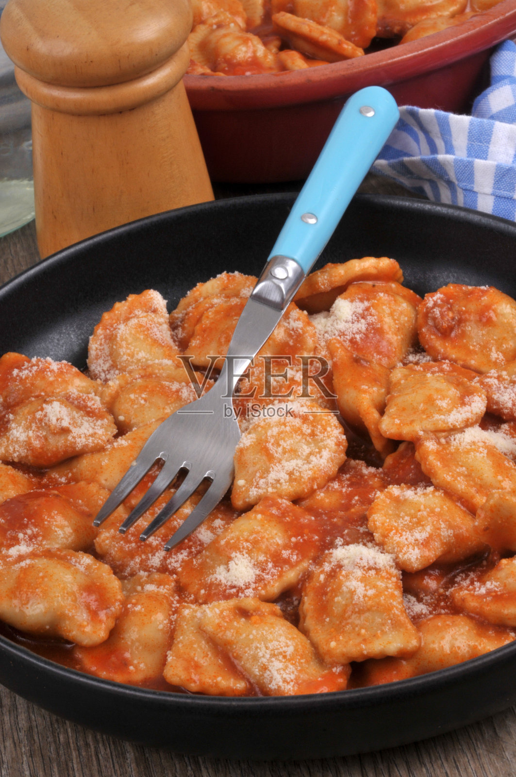 帕尔玛的水饺照片摄影图片