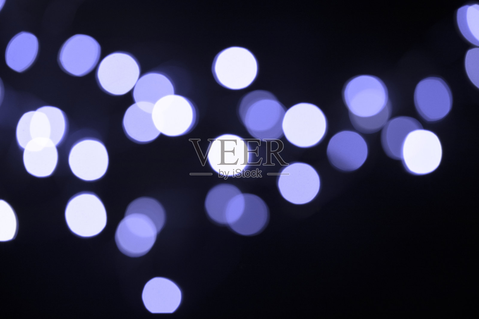 模糊的圣诞灯在时尚的颜色2022年非常佩里。水平方向。照片摄影图片