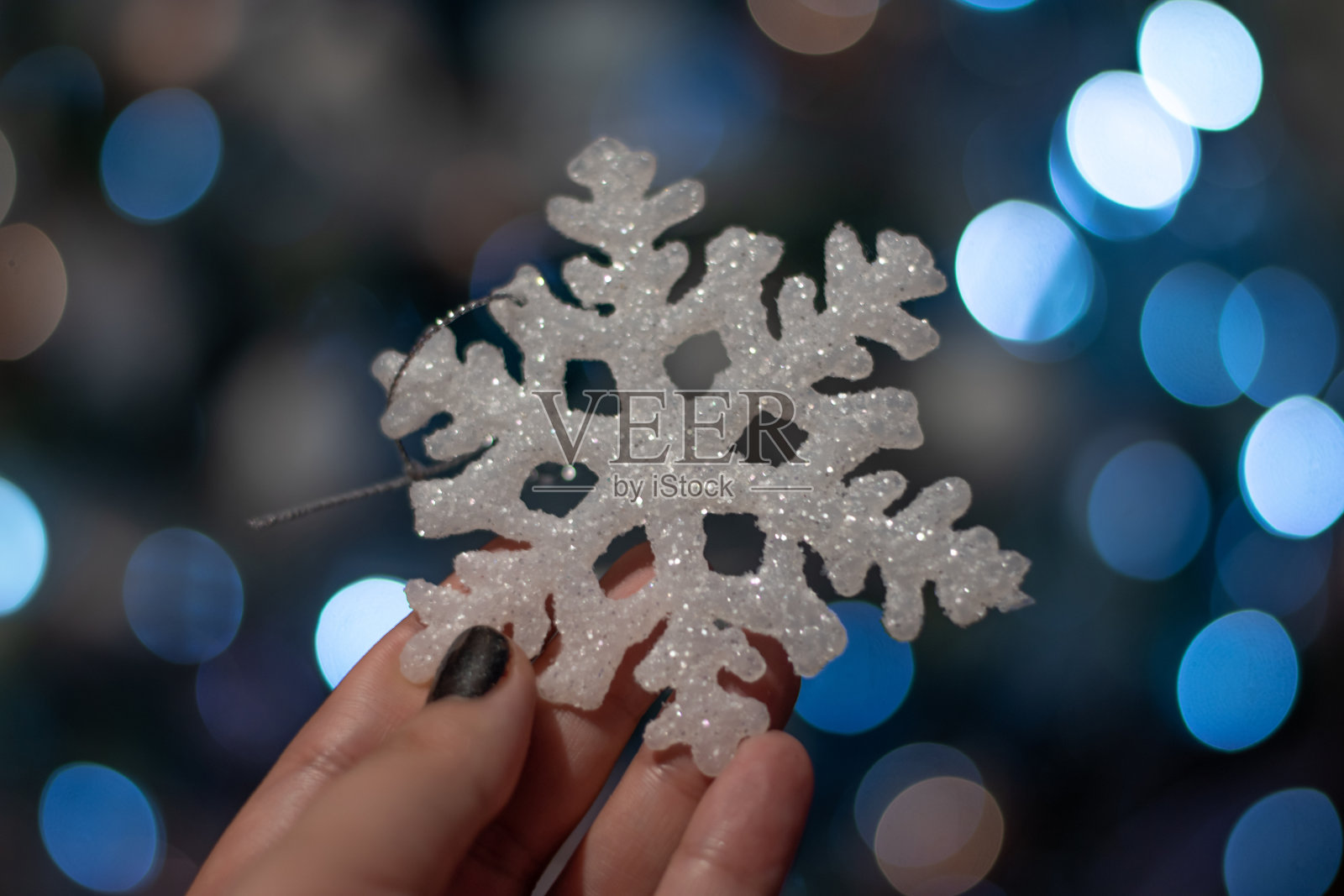 雪花点缀照片摄影图片